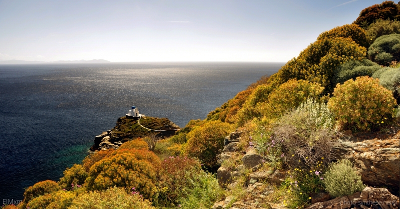 Photographie <em>"Kastro (Sifnos), Grèce -  Eglise Eftamartyres"</em> par <b>ElMxm</b>