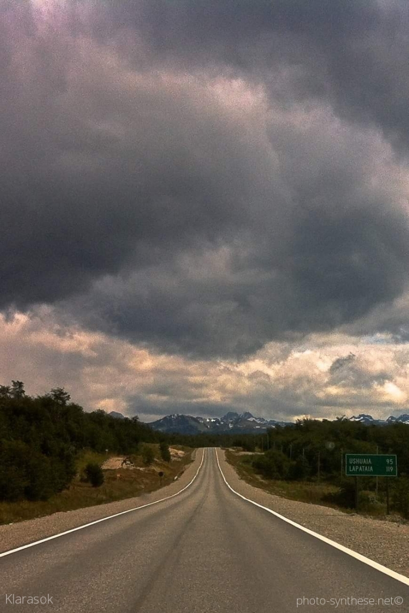 Photographie <em>"Sur la route d'Ushuaia - Route nationale 3 entre Tolhuin et Ushuaia"</em> par <b>Klarasok</b>