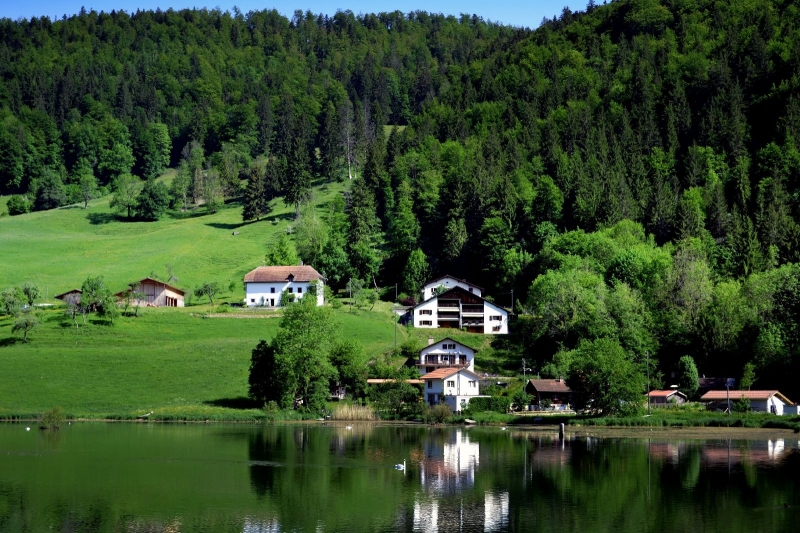 Photograph <em>"Bieaufond, Switzerland"</em> by <b>ElMxm</b>