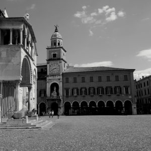 Photograph Piazza Grande - Modena - Emilia Romagna, Italia par gsimo83