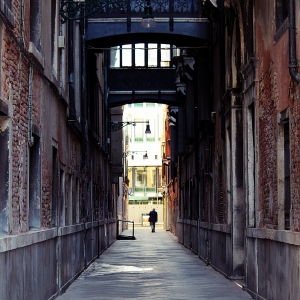 Photograph The man - Venice, Italy par Jolka